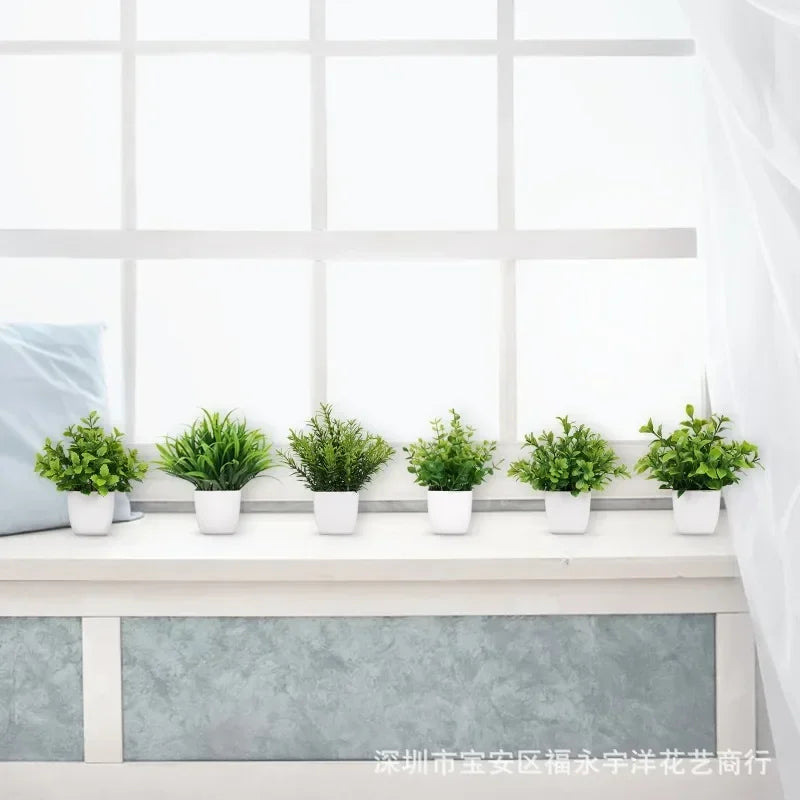 Artificial Potted Green Plant – Realistic Foliage for Home, Office & Desk Decoration