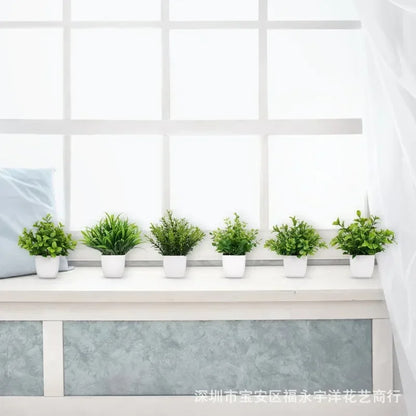 Artificial Potted Green Plant – Realistic Foliage for Home, Office & Desk Decoration